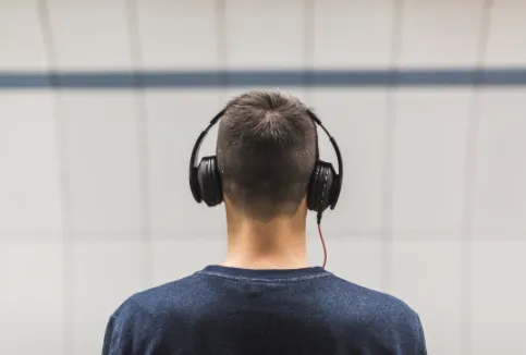 蘑耳听力(英语听力练习) 蘑耳听力(英语听力练习)