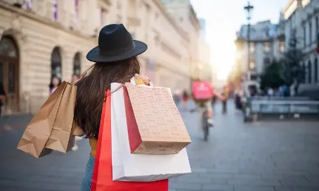 轻创优选Pro(省钱赚钱购物平台) 轻创优选Pro(省钱赚钱购物平台)